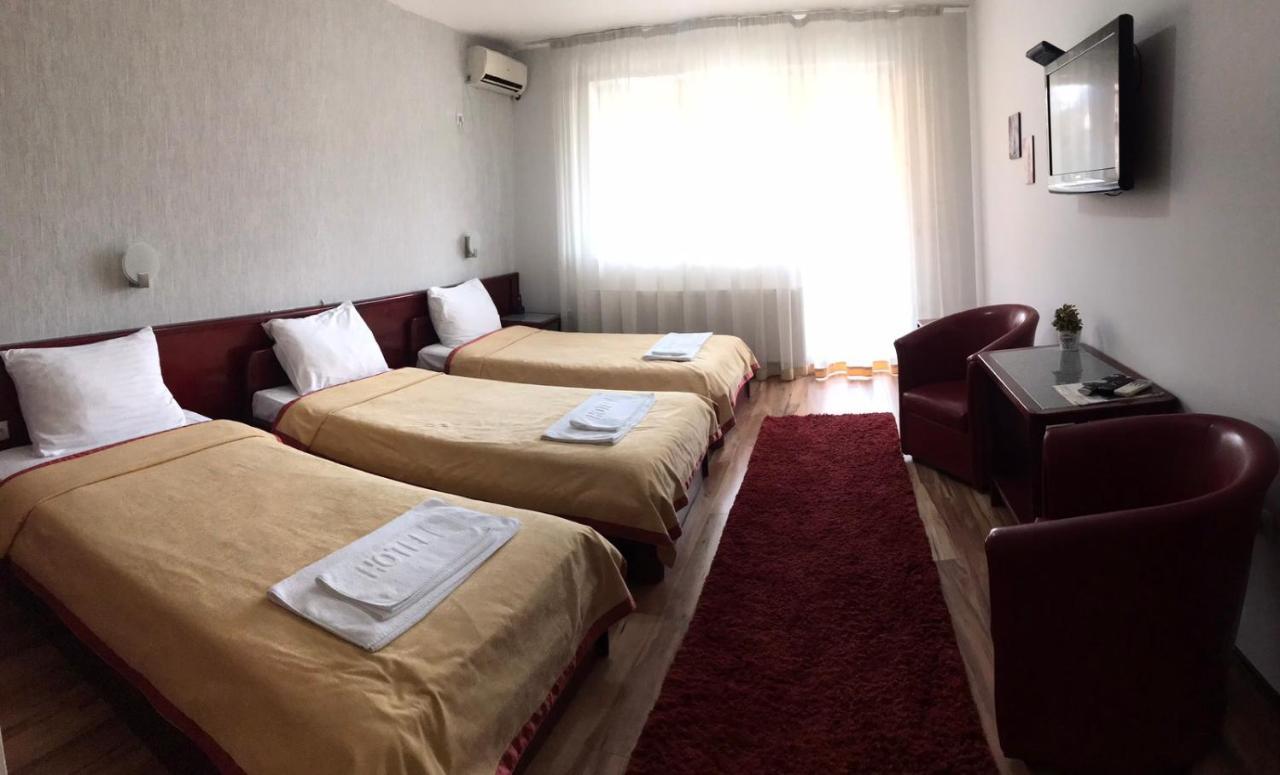 Hotel Tri "O" Topola Zewnętrze zdjęcie