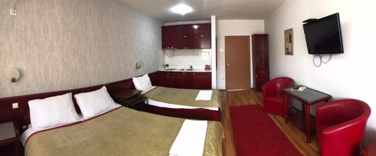 Hotel Tri "O" Topola Zewnętrze zdjęcie