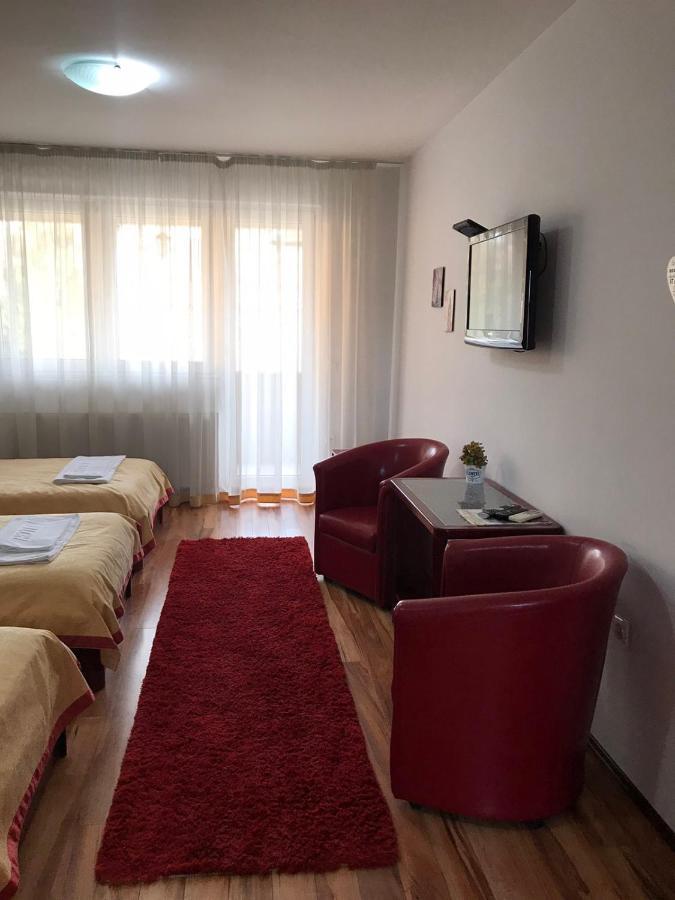 Hotel Tri "O" Topola Zewnętrze zdjęcie