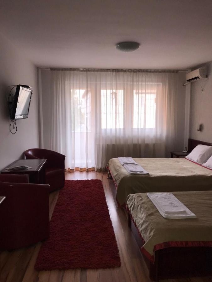 Hotel Tri "O" Topola Zewnętrze zdjęcie
