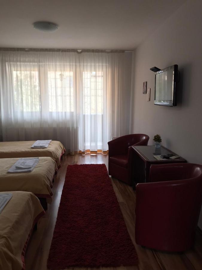 Hotel Tri "O" Topola Zewnętrze zdjęcie