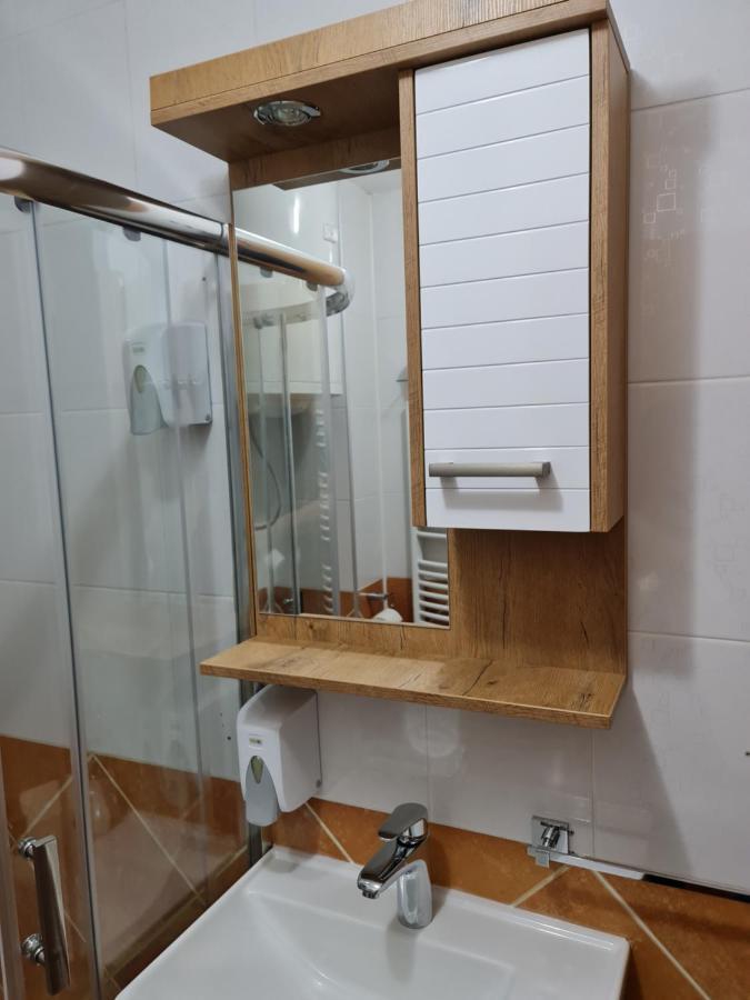 Hotel Tri "O" Topola Zewnętrze zdjęcie