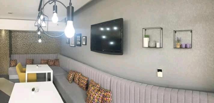 Hotel Tri "O" Topola Zewnętrze zdjęcie