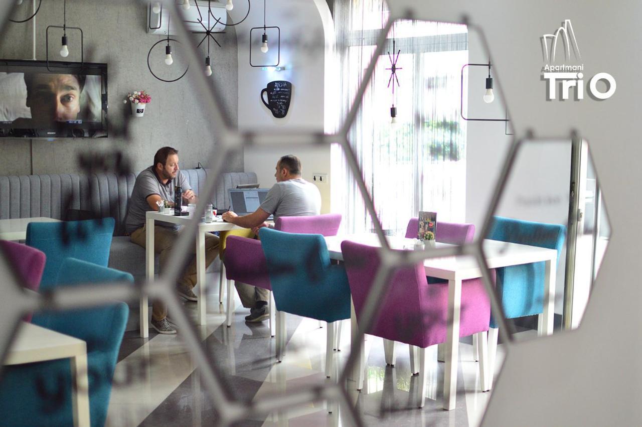 Hotel Tri "O" Topola Zewnętrze zdjęcie